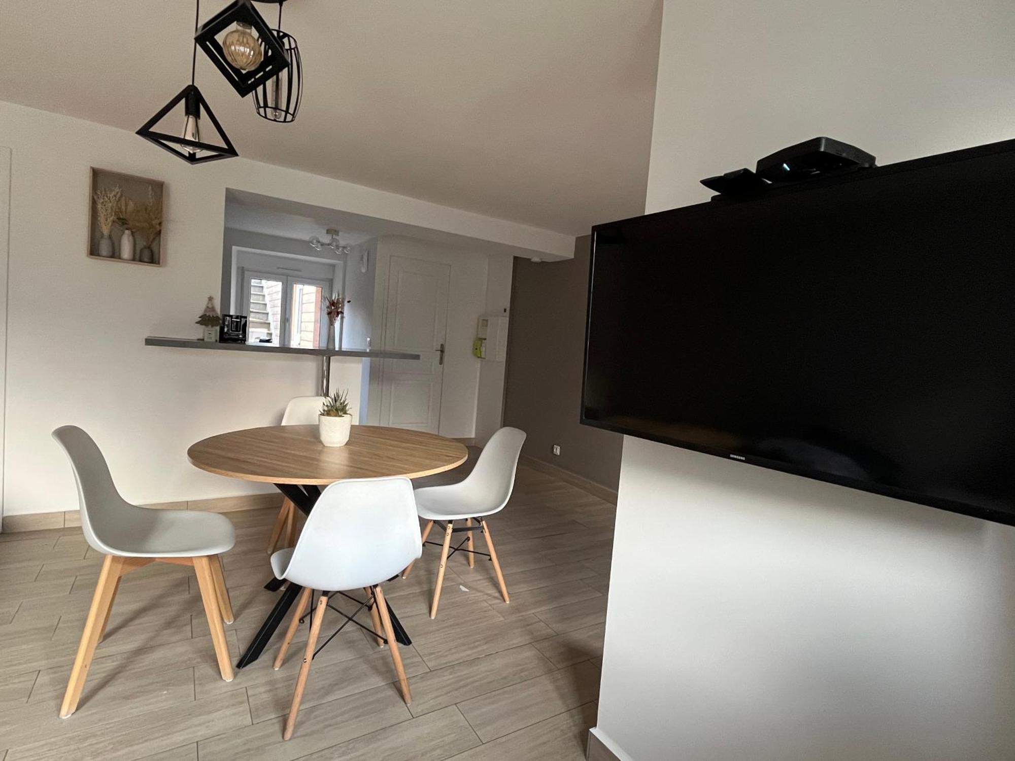 Charmant Appartement Au Coeur De Buhl Экстерьер фото